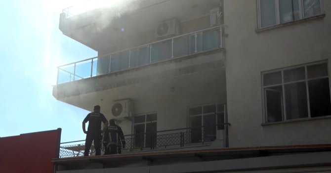 Tekstil atölyesinde çıkan yangın korkuttu