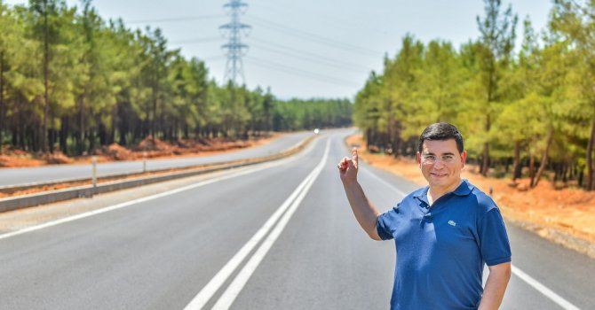 Kepez’den şehir girişine çiçek bahçesi