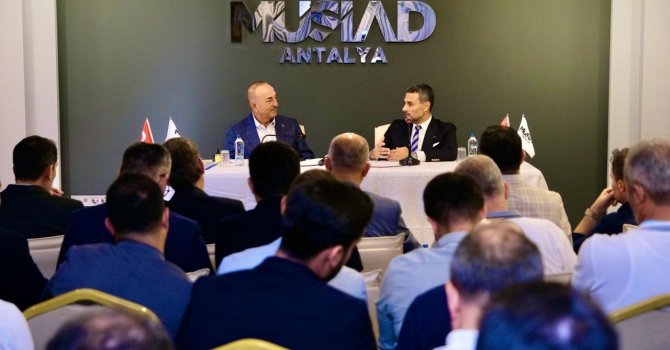 MÜSİAD’ın mesleki eğitim projelerine Çavuşoğlu’ndan övgü
