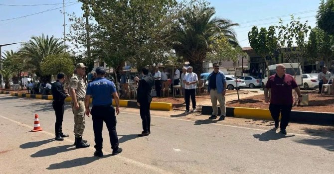 Son bir ayda yaşanan 30 kaza üzerine Hassa’da ’Bir Kask Bir Can’ uygulaması başlatıldı