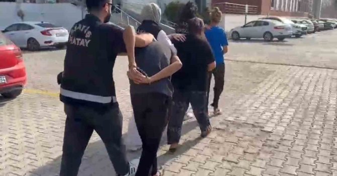 İstanbul’da hırsızlık suçundan aranan şahıslar Hatay’da yakalandı