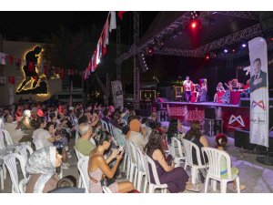 ‘Angara Gazinosu’ oyununa Mersin’de tam not