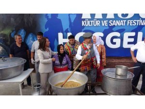 İnsuyu Mağarası 47 yıl sonra Kültür ve Sanat Festivali’ne ev sahipliği yaptı