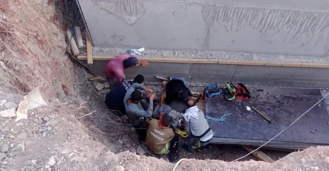 Şantiyede temele düşen şahıs yaralandı