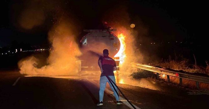 Osmaniye’de akaryakıt yüklü tanker alev aldı