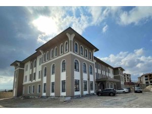 Arpaderesi Mahallesi’nde 16 derslikli okul inşa edildi