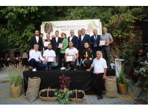 Alanya’da keçiboynuzu hasat şenliği ve coğrafi tescil belge töreni