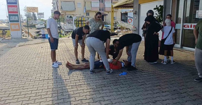 Motosiklet, sürücü ve kaskı metrelerce savruldu: O anlar kamerada