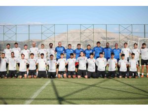 İşaret diliyle olimpiyatlara hazırlanıyorlar