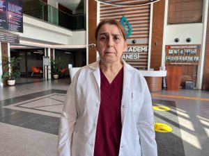 Operasyona alınan hastanın karnından ’dev tümör’ çıktı