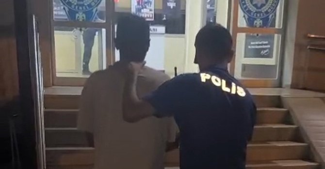 Evden yağma yapan firari hükümlü yakalandı