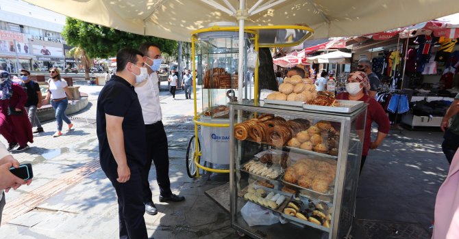 Tütüncü,  kapalı yol esnafını ziyaret etti   