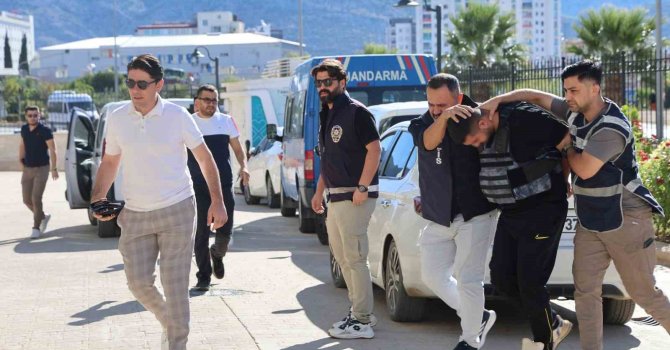 Düğün salonu önündeki cinayetin faili adliyeye sevk edildi