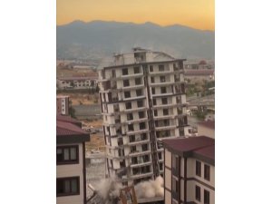 Hasarlı bina yıkıldı