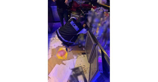 Alanya’da eş zamanlı denetimlerde 887 kişi sorgulandı, 11 iş yerine işlem yapıldı