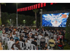 Mersinliler dev ekranda milli basketbol heyecanını yaşadı