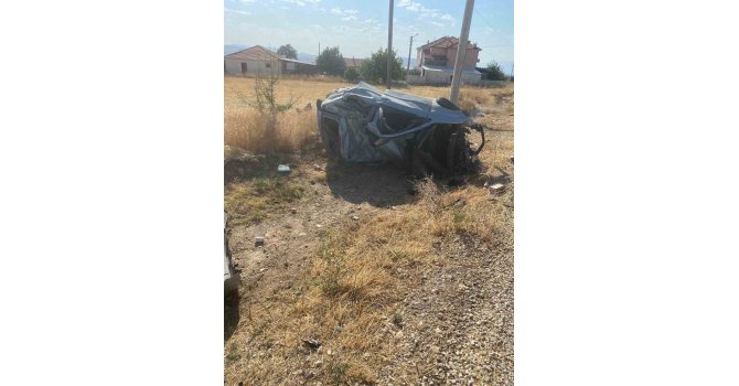 Kontrolden çıkan otomobil şarampole yuvarlandı: 1 ölü