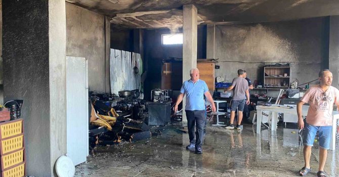 Serik’te evin deposunda çıkan yangın söndürüldü