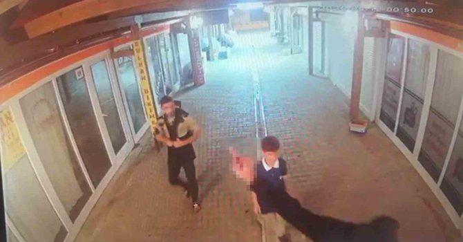 Kameralara el hareketi çeken ‘pişkin’ hırsız Türk polisinden kaçamadı