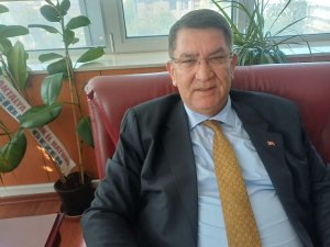 AESOB BAŞKANI DERE "MECZUPLARA CEVAP VERMEK ZORUNDAMIYIM?"