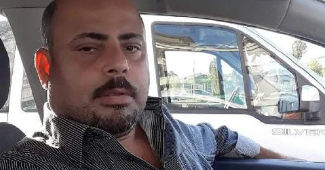 Kaza sonrası olay yerinden gittiği düşünülen şoförün cansız bedeni aracın altından çıktı