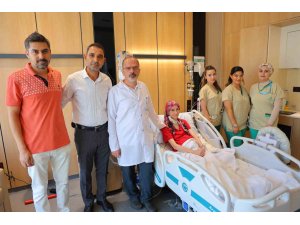 Dünyada 4 vakadan biri olan Myastenia Gravis hastası Türkiye’de tedavi edildi