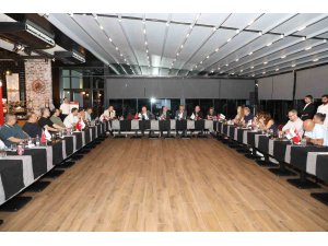 AOSB Başkanı Sütcü:" Bölgemizde geniş bir hizmet yelpazesi sunuyoruz"