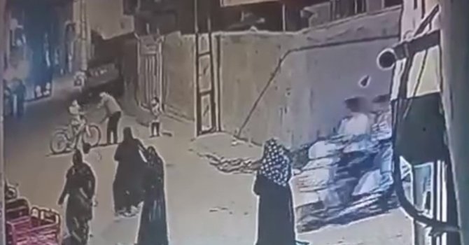 Çocukları sopayla döven şahıs serbest kaldı