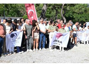 Kemer’de sahil temizliği yapıldı