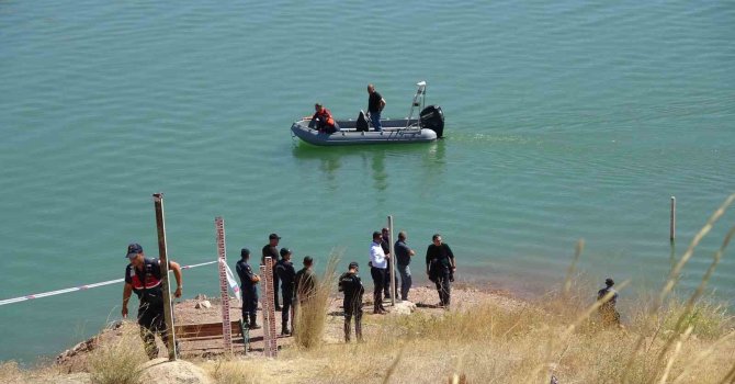 Burdur’da barajda kaybolduğu düşünülen emekli polis için arama çalışması başlatıldı