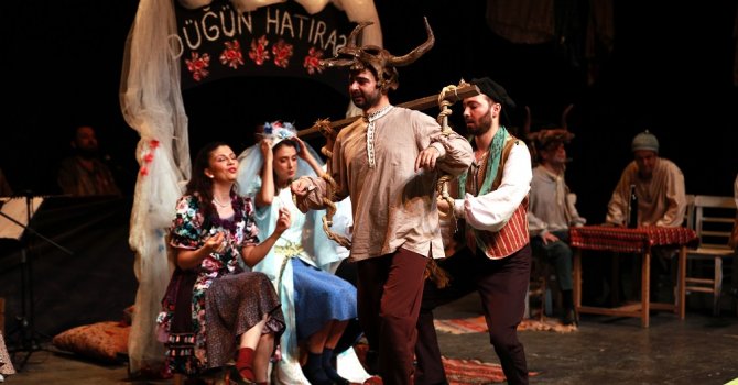 “Düğün Hatırası” kahkahaya boğacak