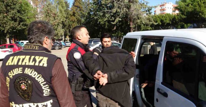 Antalya’da kıraathanedeki cinayet davasında sanık ikinci kez hakim karşısında