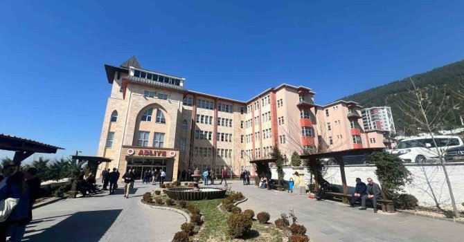 Eski eş katili hakim karşısına çıktı: "Hastanede, kalabalığın içinde seni öldüreceğim" diye tehdit etmiş