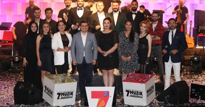 Kepez’in 7. Ulusal Müzik Ödülleri sahiplerini buldu