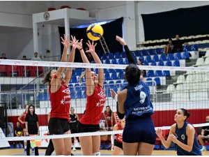 Muratpaşa, dostluk turnuvasına ev sahipliği yaptı