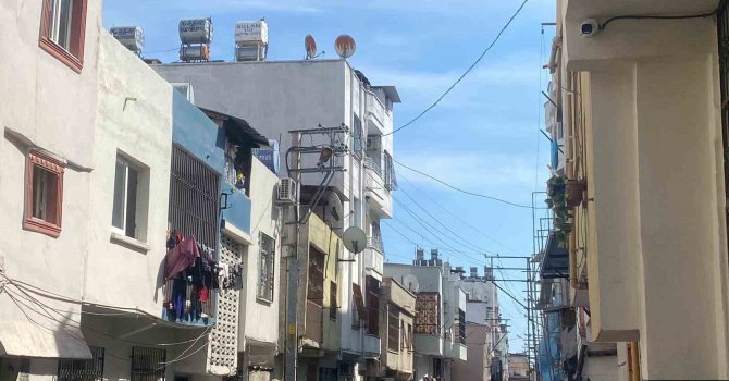 Düğünde ateş alan silah 20 yaşındaki genci hayattan kopardı