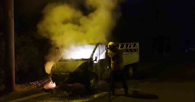 Alevlere teslim olan kamyonet kullanılmaz hale geldi