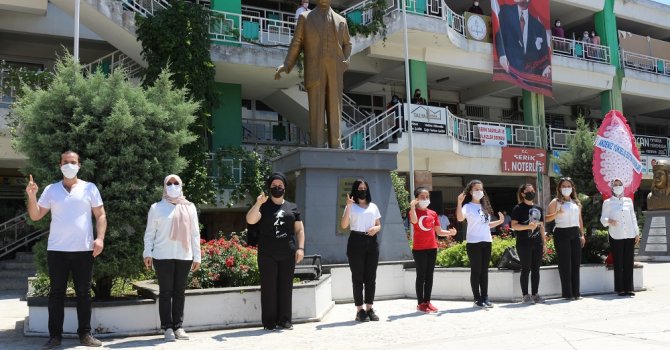 ATASEM kursiyerleri el emeği ürünlerini sergiledi