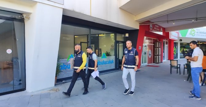 Hafriyat yolsuzluğu soruşturmasında arama yapıldı, bazı belgelere el konuldu