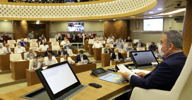 Büyükşehir Meclisi 97 madde ile toplandı