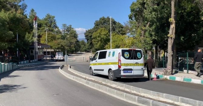 Burdur Şeker Fabrikası’nda kireç taşından çıkan karbonmonoksit gazından 7 işçi zehirlendi