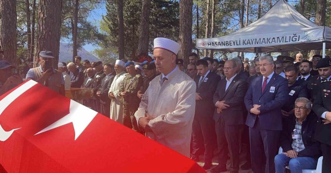 Kazada şehit olan Astsubay Çavuş Kemal Özgür, Osmaniye’de toprağa verildi