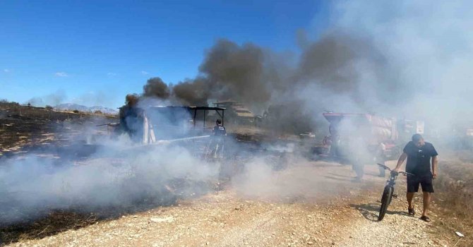 Kulübede çıkan yangında 25 güvercin yanarak telef oldu