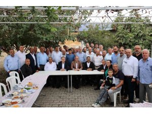 Başkan Yapar, muhtarlarla bir araya geldi