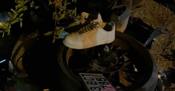 Kamyonetle çarpışan 16 yaşındaki motosiklet sürücüsü hayatını kaybetti