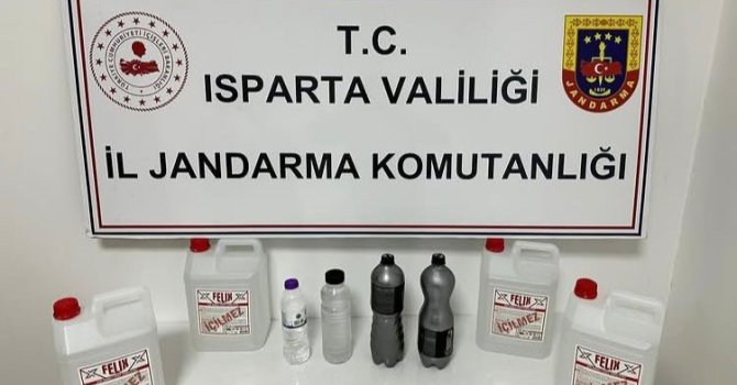 Isparta’da kaçak içki operasyonunda 2 şüpheli hakkında işlem başlatıldı