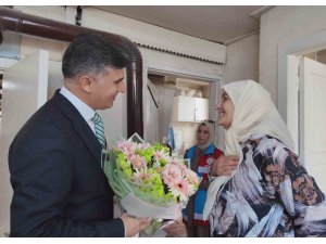 Akdeniz’de Dünya Yaşlılar Günü’nde vefa dolu anlar