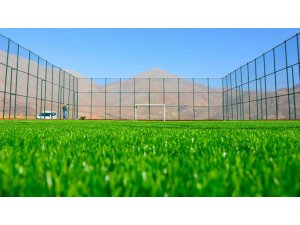 Kahramanmaraş’ta 11 ilçeye 35 yeni sentetik saha