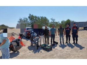 Mersin’de kaçak yırtıcı kuş avcılığı yapan 4 kişiye 143 bin lira ceza kesildi
