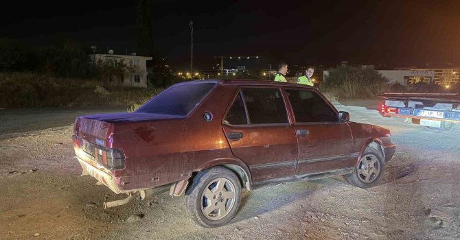 Antalya’da alkollü sürücü bariyerlere çarpıp kaçtı, 58 bin TL ceza yedi